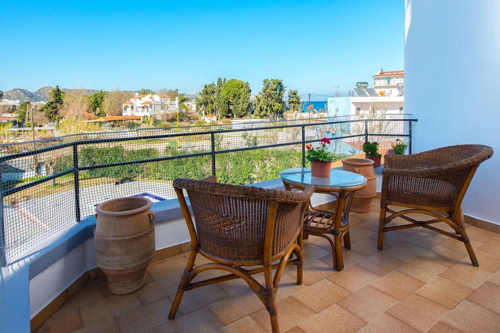 Villa Giovanni Faliraki Bagian luar foto