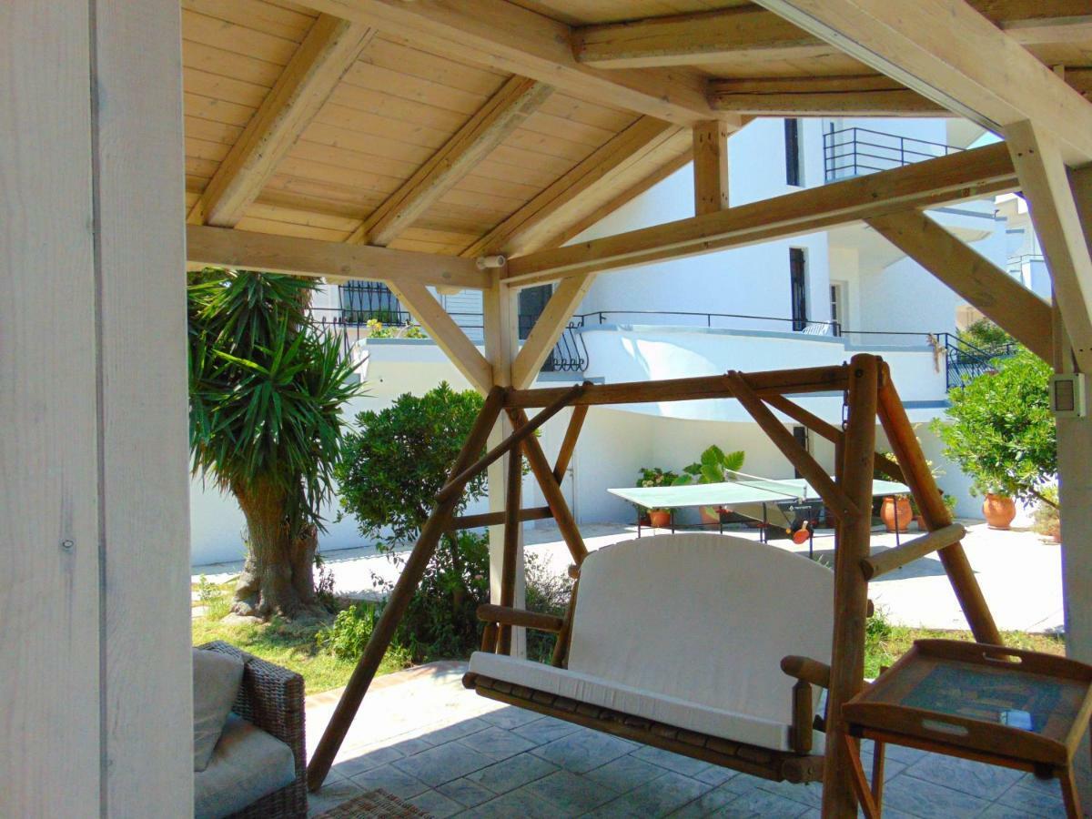 Villa Giovanni Faliraki Bagian luar foto